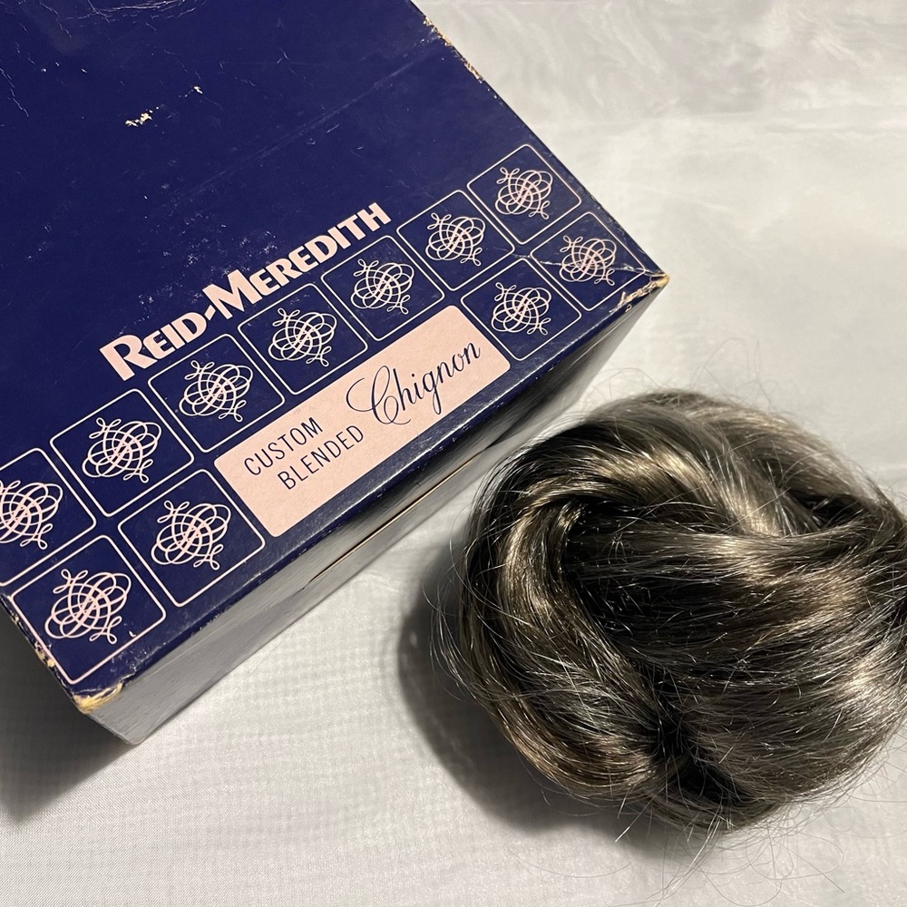 Women’s Hair accessory, Reid-Meredith. Custom Blended Chignon.Excellent quality.